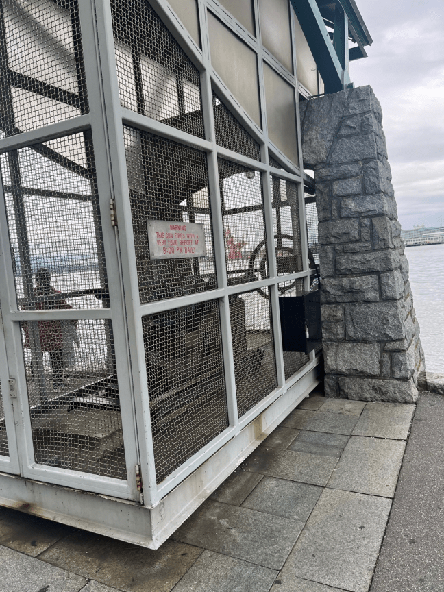 Nine O'Clock Gun, Stanley Park, Vancouver, BC